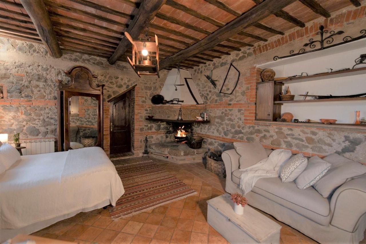 Agriturismo Borgo Di Campagna Il Tesoro Torre Alfina Ngoại thất bức ảnh